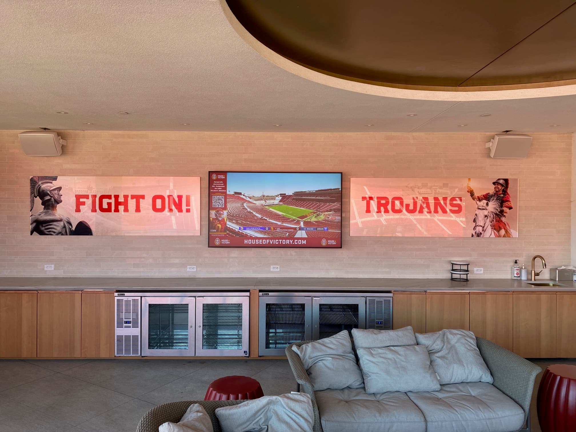 USC case study background image